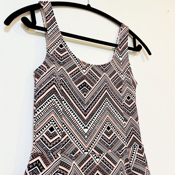 NWOT H&M Divided Geometric Fit + Flare Skater Tank Mini Dress - Picture 5 of 11